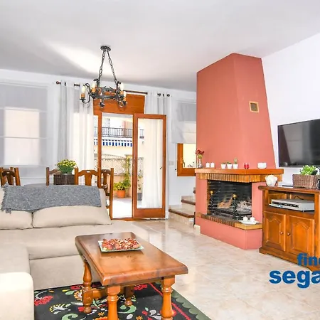 Casa Marili * Roda de Bera